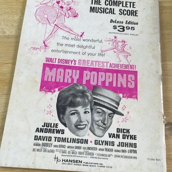 Vintage Mary Poppins 1960’s song books - Picture 8 of 15